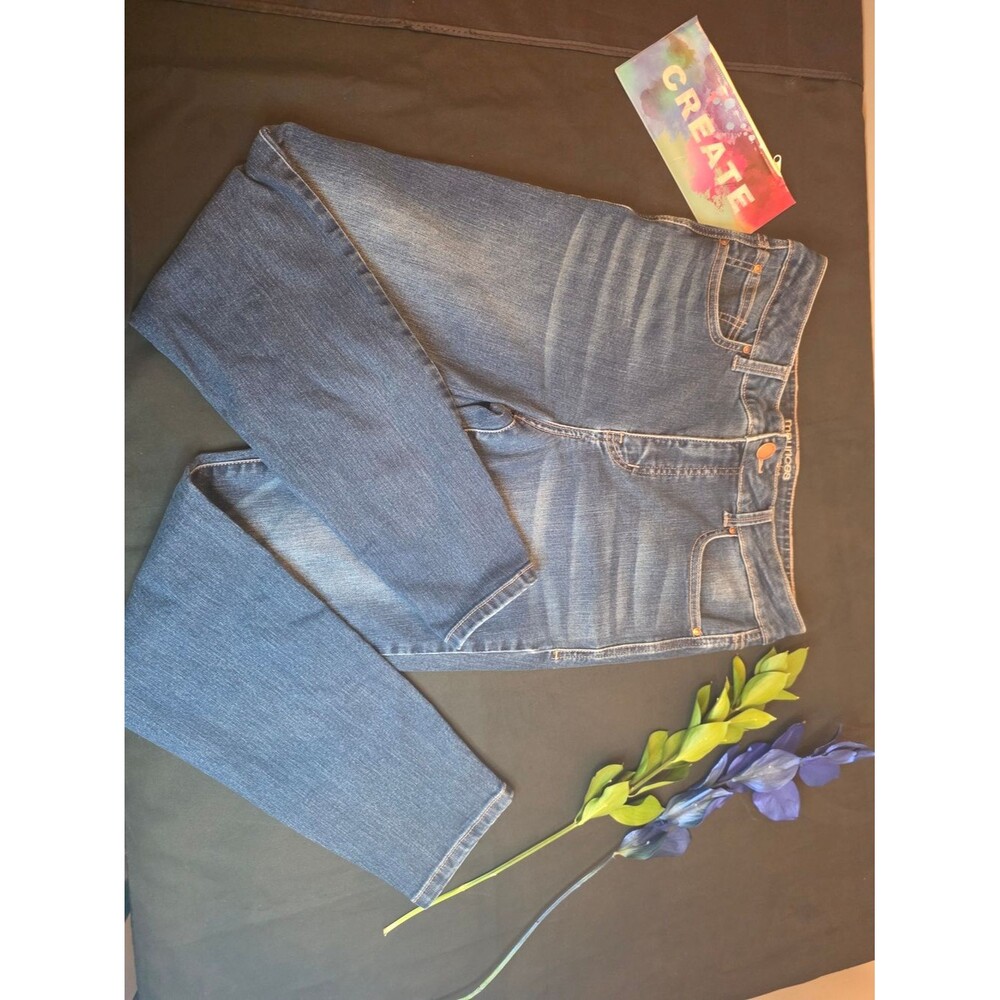 Maurices Women's Blue and Navy Jeans size 12 reg